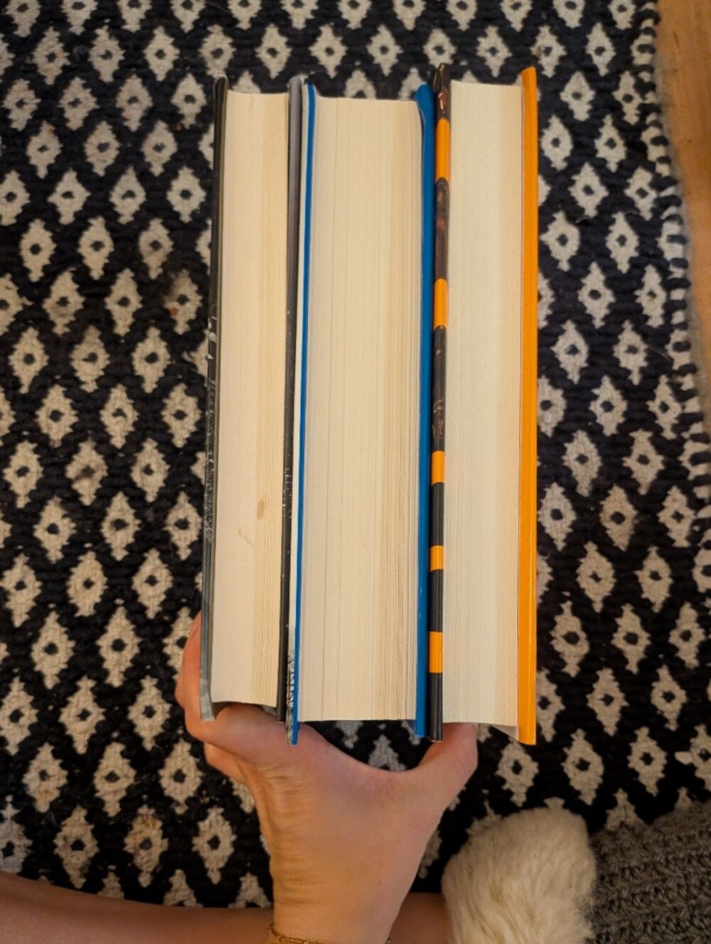 Hardback Book Bundle - Picture 3 of 3